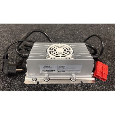 Зарядное устройство Challenger Battery WTL 2420